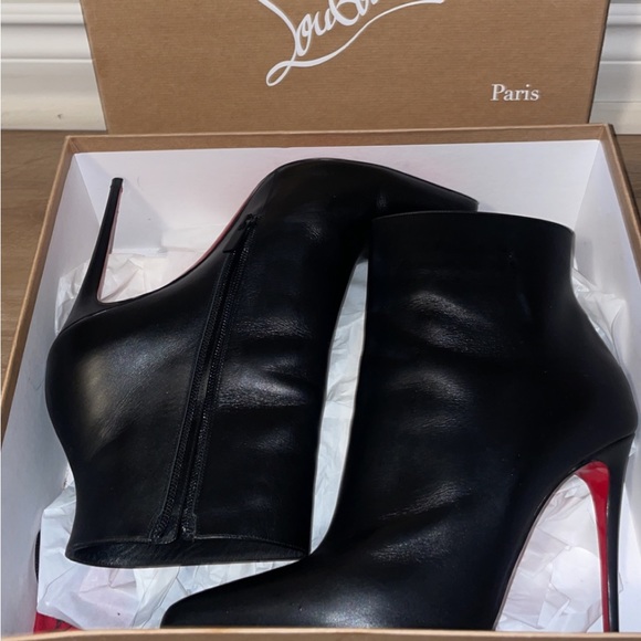 Christian Louboutin for sale! - Picture 1 of 2